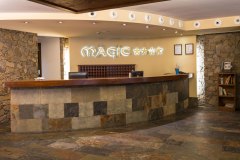 Hotel-Magic-Massana-Reception-01