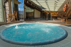 Hotel-Magic-Massana-Swimming-Pool-01