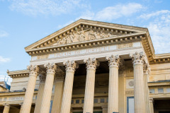 nimes-2556871_1280