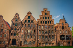 building-4087941_1280